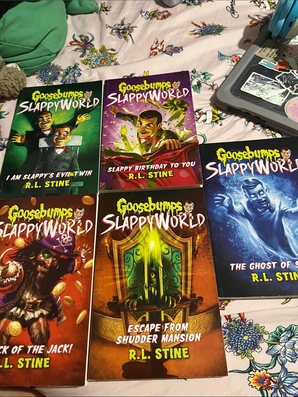 Set of Five Goosebumps Slappy World books